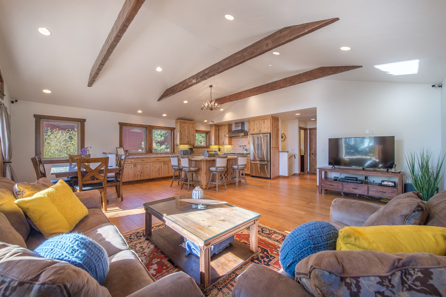 Beautiful & Updated in Tahoe Donner