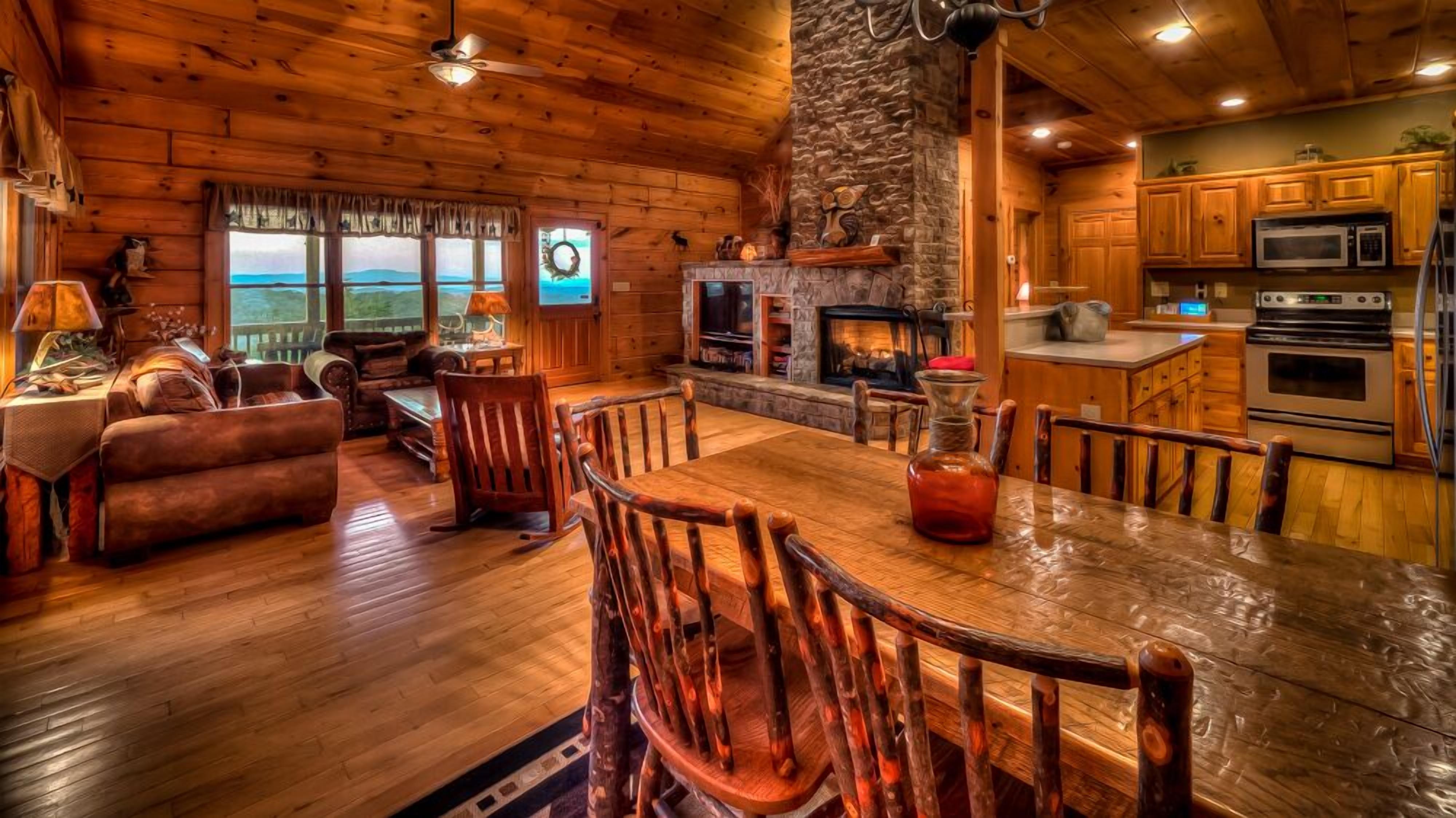 Hoot Owl View- Pet Friendly | Incredible Views | Outdoor Fire Pit