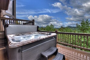 Bain à remous extérieur