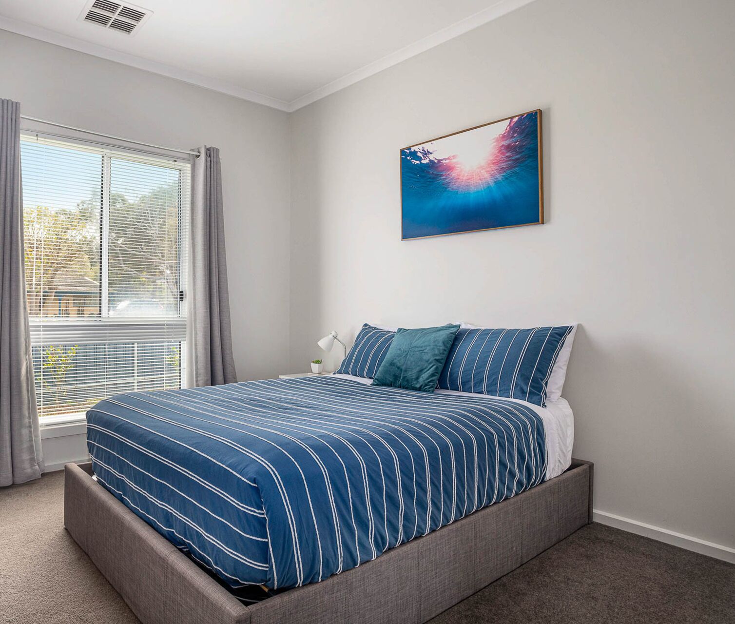 3BR Contemporary Home with SeaViews — image 12