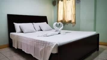 Lovely Room (1 BR Apartment) | 2 bedrooms, free WiFi