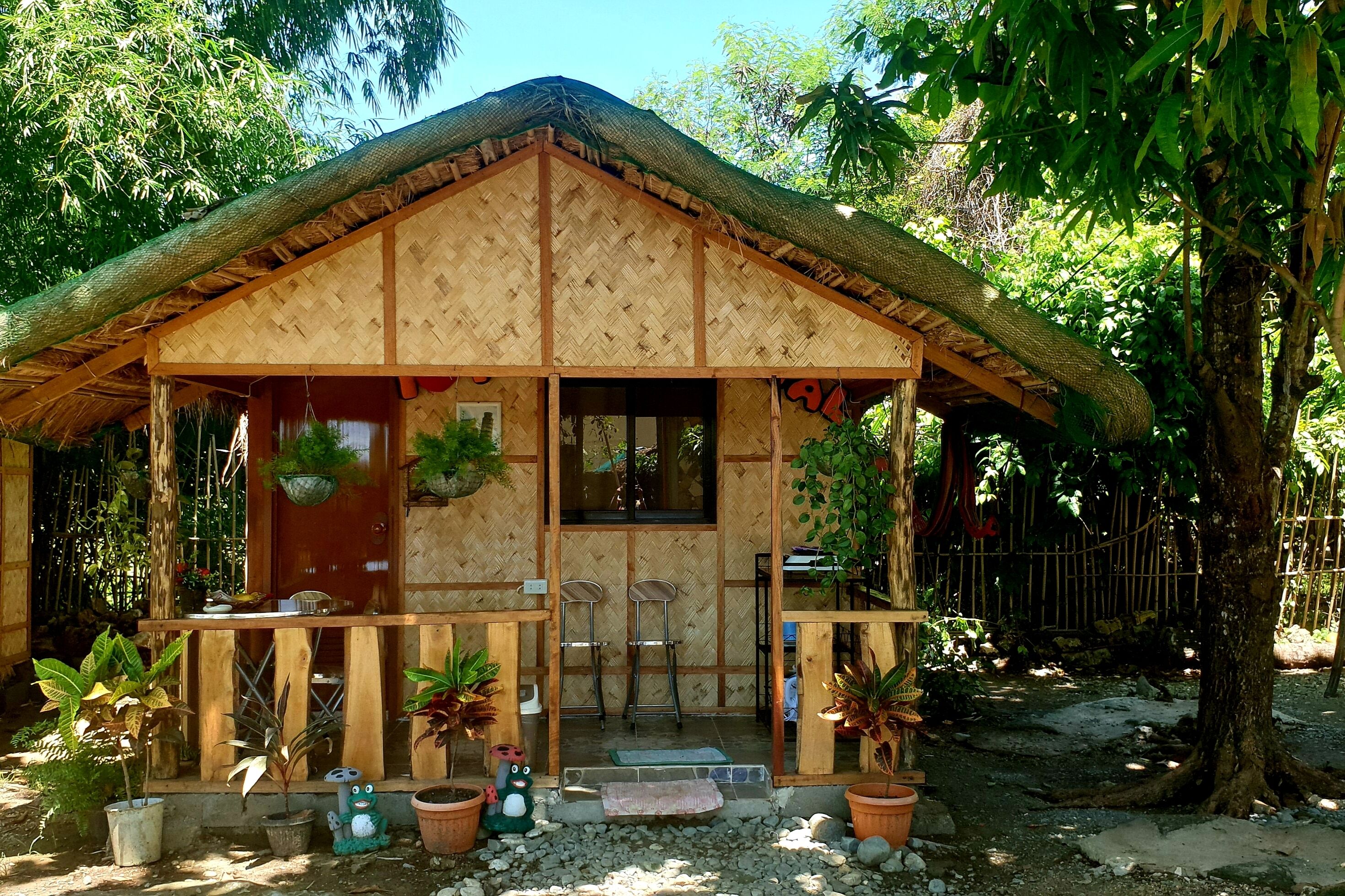 #2 Traditional Kubo Hut near 100 Islands Wharf