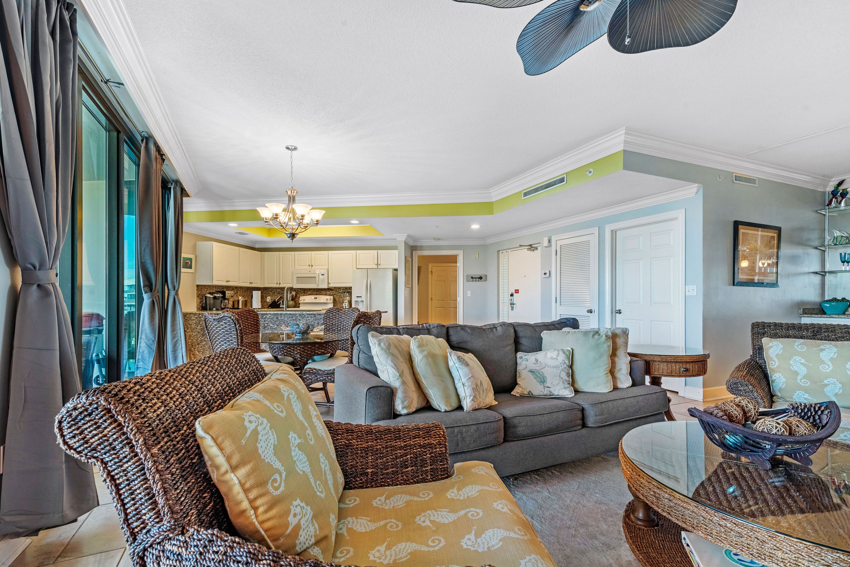 Phoenix on the Bay-  views of the Pass! Sleeps 8, 4th floor 