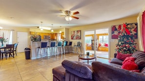 Smart TV, Netflix, streaming services