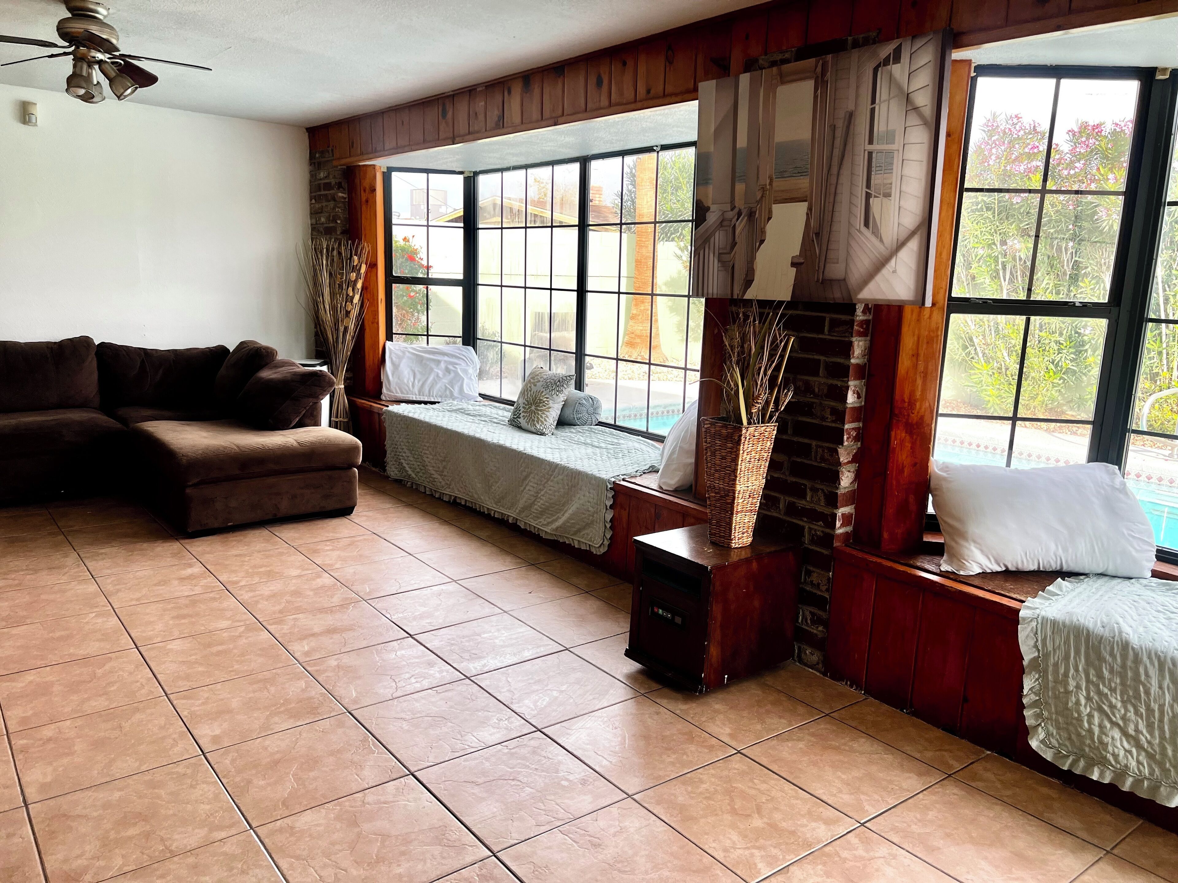 Smart TV, Netflix, streaming services