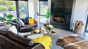 Unclassified image, 5 of 23, button - Top View by Harcourts (Queenstown)