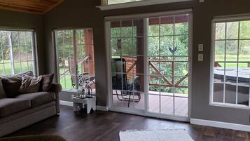 Smart TV, fireplace, DVD player, music library