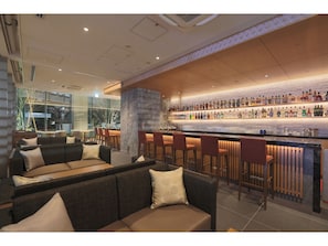 Bar (on property) - Tokyo East Side Hotel Kaie (Tokyo)