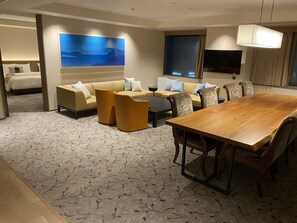[Non-Smoking] Suite Room | In-room safe, laptop workspace, soundproofing, free WiFi - Tokyo East Side Hotel Kaie (Tokyo)