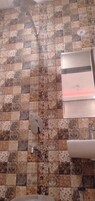 Douche de la salle de bain