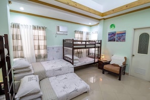 Iron/ironing board, free WiFi, bed sheets - U Feel Home (Cebu City)