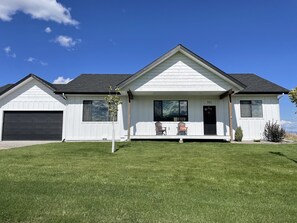 Exterior - Brand new house with deck and amazing views on large country lot close to town. (Kalispell)