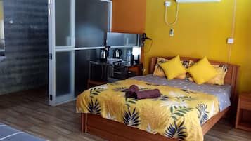 Habitación doble | Ropa de cama hipoalergénica y caja de seguridad en la habitación