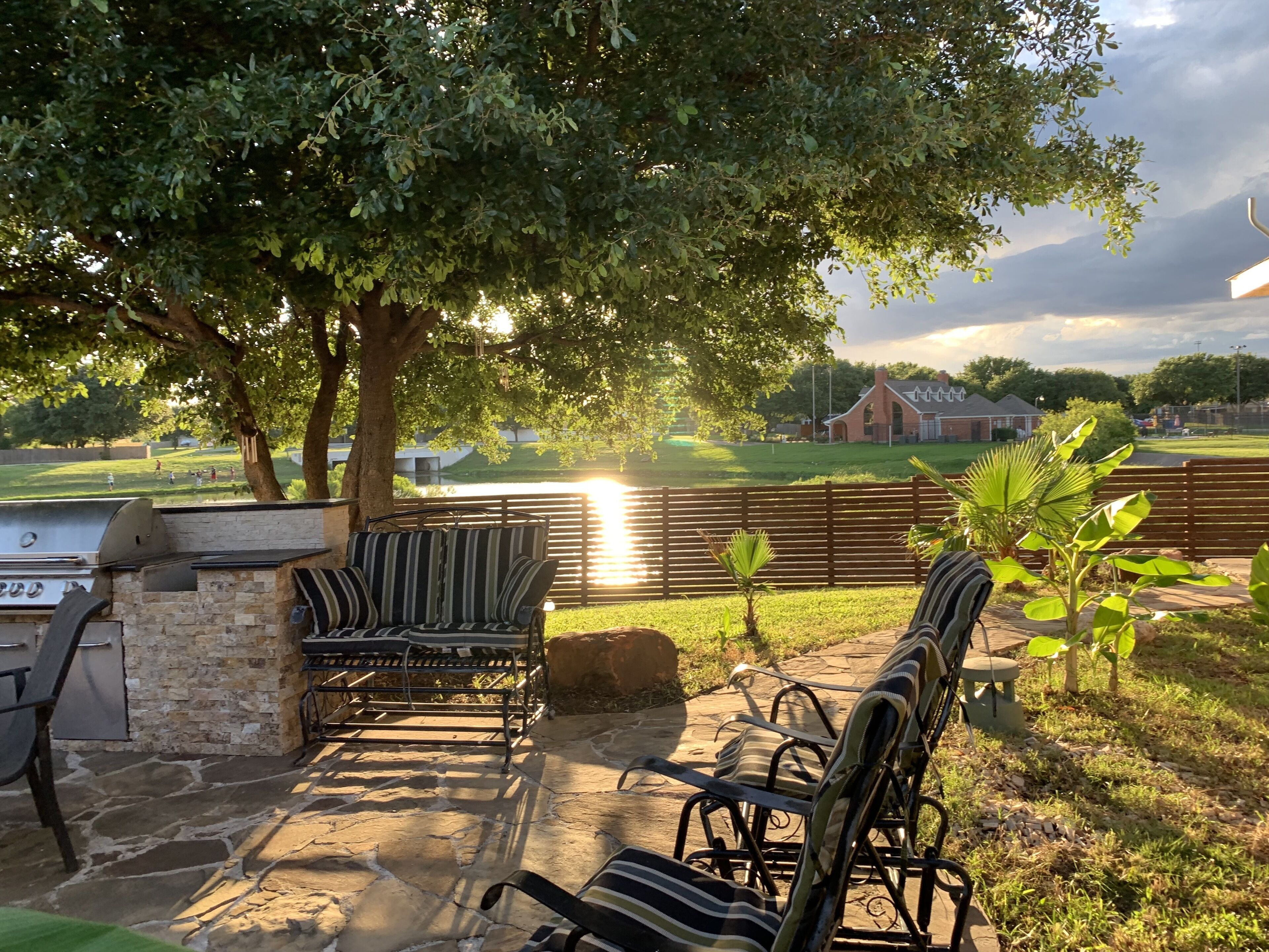 Pond Villa 3 bed 2 bath home