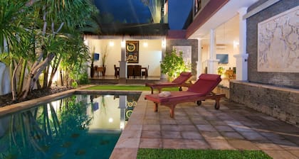 Minggu Villas 1AB,Seminyak,6BR