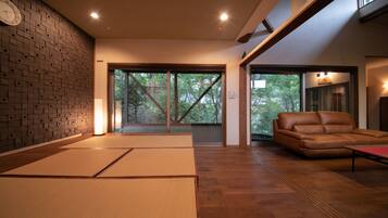 Individuell eingerichtet, Schreibtisch, kostenloses WLAN