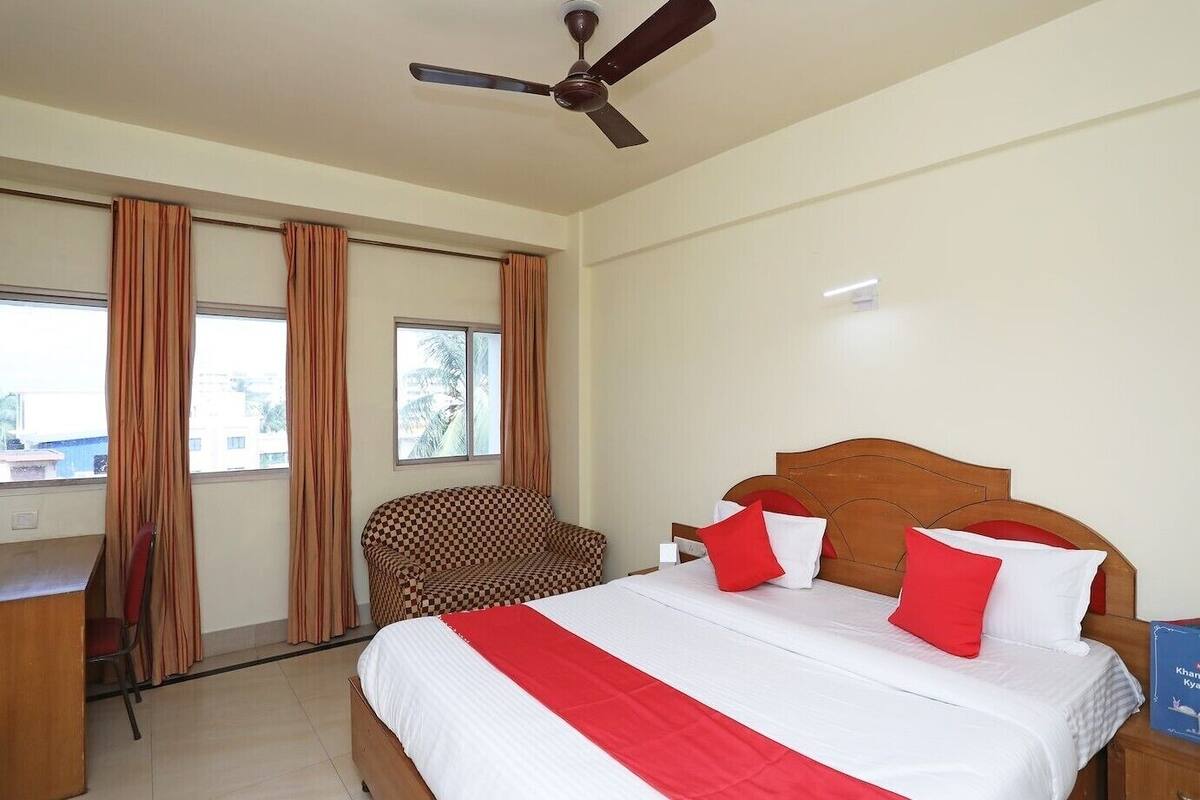Habitación Deluxe doble | Caja fuerte, wifi gratis, ropa de cama