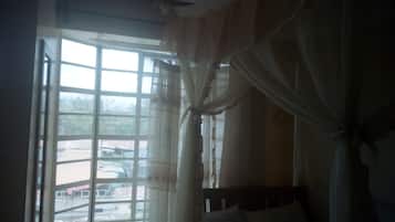 Desk, bed sheets