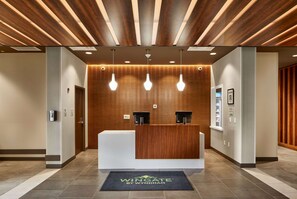 Lobby - Wingate by Wyndham Hurricane WV (Hurricane)
