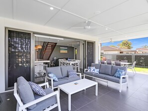 Ferienhaus, 4 Schlafzimmer | Terrasse/Patio