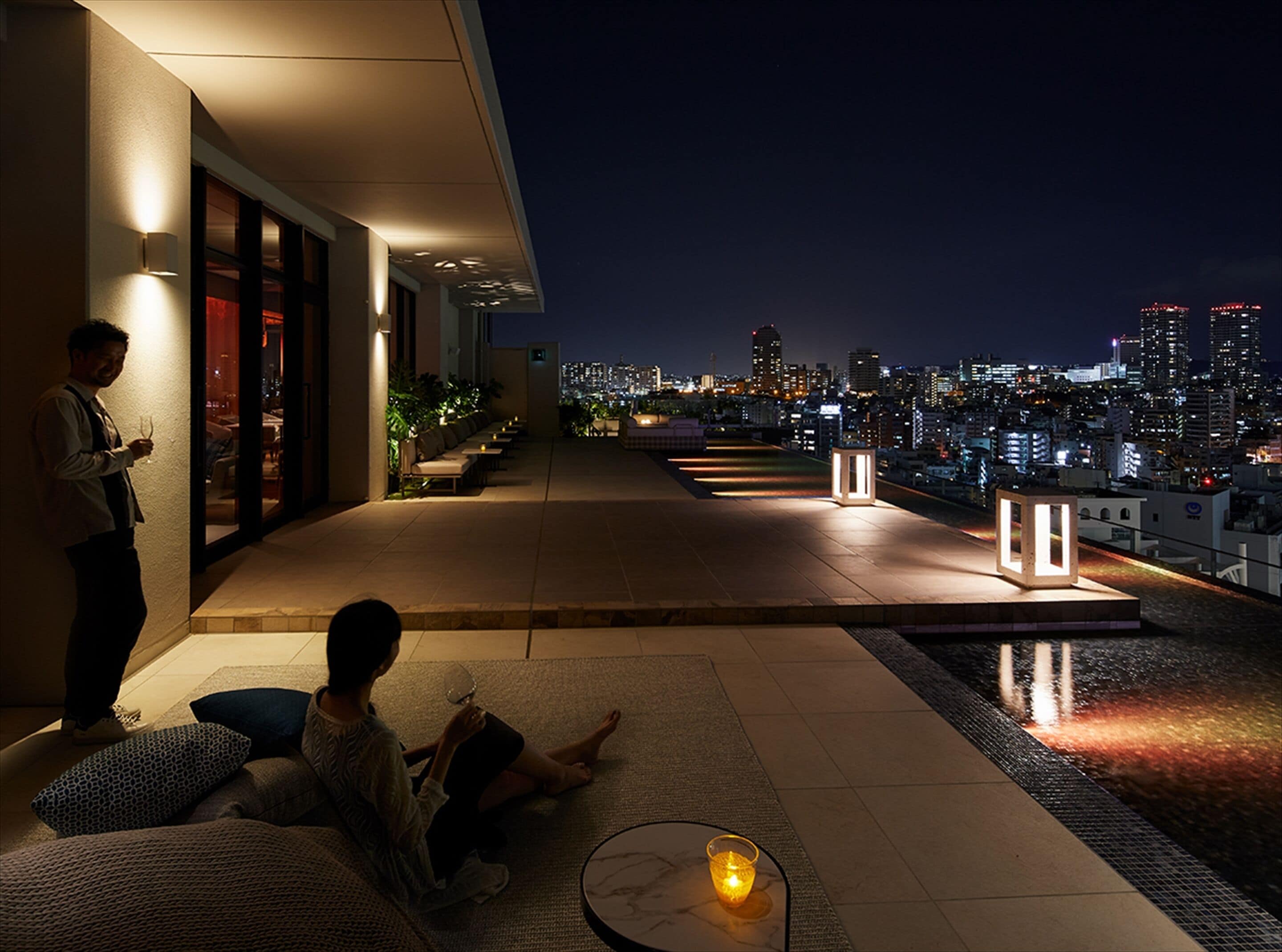 rooftop bar
