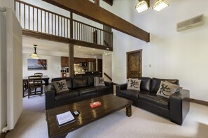 Apartment, 3 Bedrooms | Living area - Ishi Couloir (Kutchan)