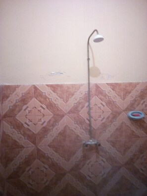 Doppelzimmer | Dusche im Bad