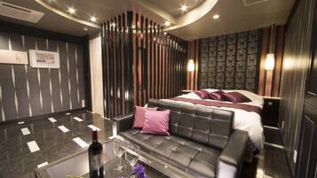 Double Room (Standard) | Free WiFi