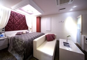 ห้องดับเบิล (Standard) | โต๊ะทำงาน, ห้องเก็บเสียง, Wi-Fi ฟรี, ผ้าปูที่นอน