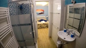 Chambre Double Confort | Salle de bain