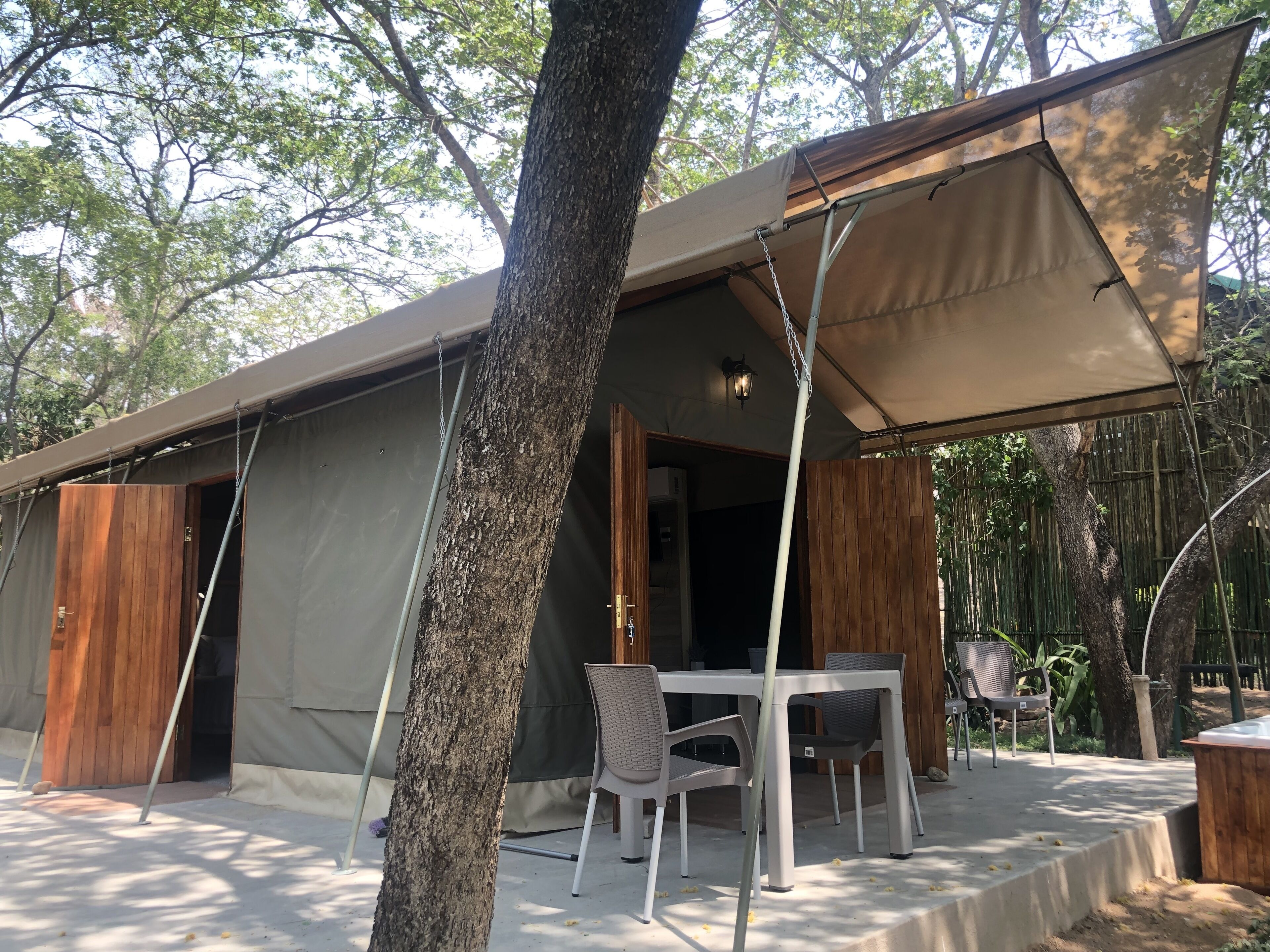 خيمة فاخرة (2) | شرفة/رواق