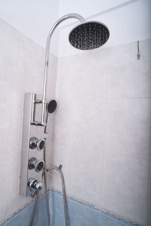 Ducha en el baño