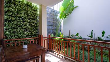 Standard Double Room | Balcony