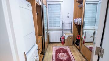 Exclusive Apartment, 2 Bedrooms, City View | Wardrobe