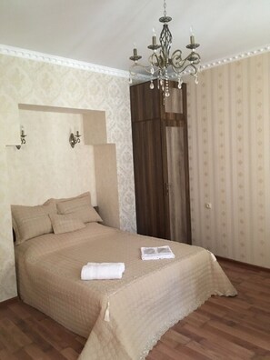 1 Schlafzimmer, schallisolierte Zimmer, Bügeleisen/Bügelbrett, WLAN