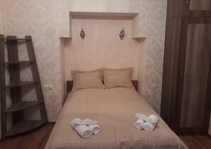 1 Schlafzimmer, schallisolierte Zimmer, Bügeleisen/Bügelbrett, WLAN