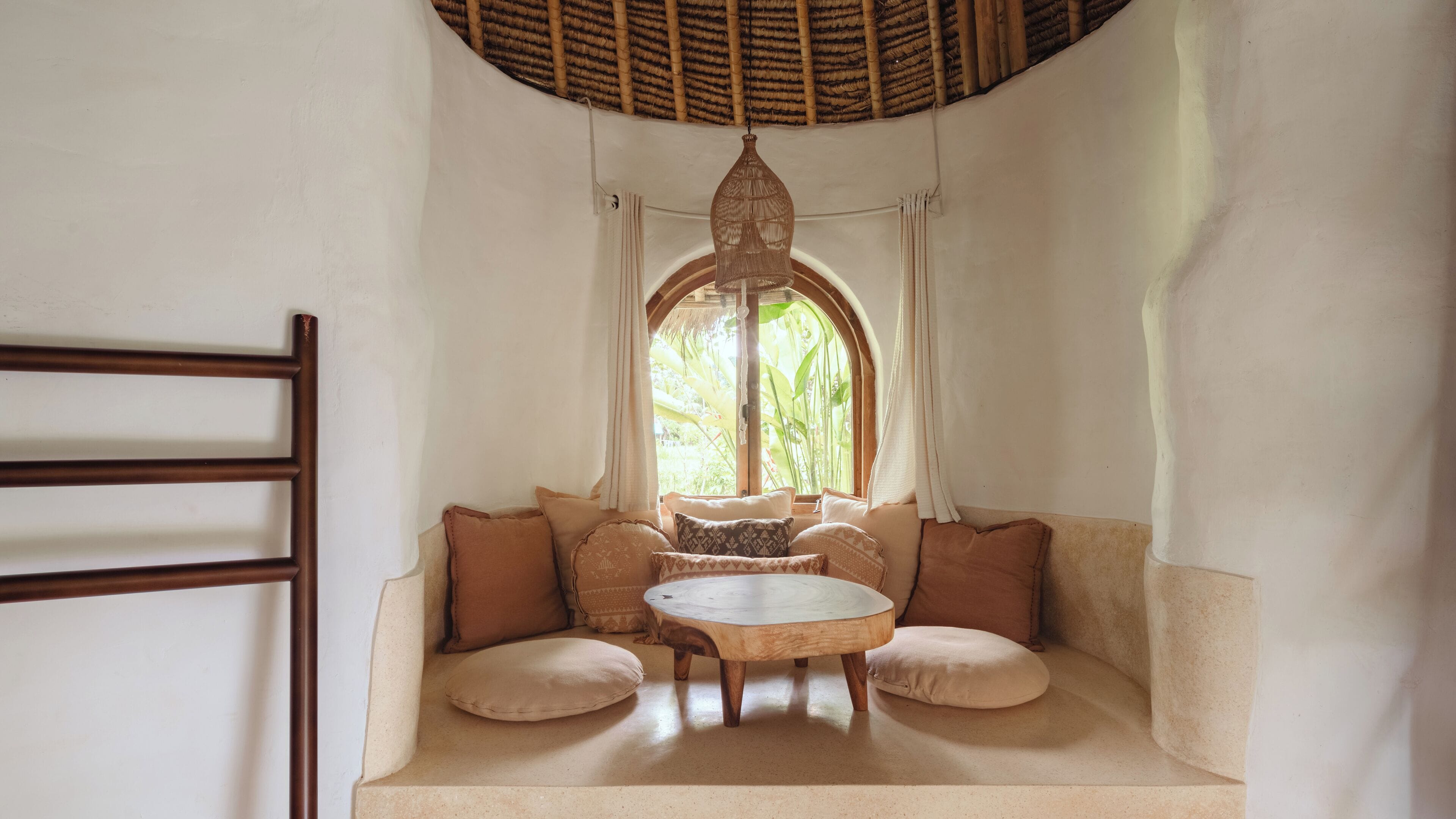 Villa superior | Caja fuerte y mobiliario individual