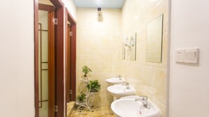 Unclassified image, 3 of 29, button - suzhou xunsu hostel (Suzhou)
