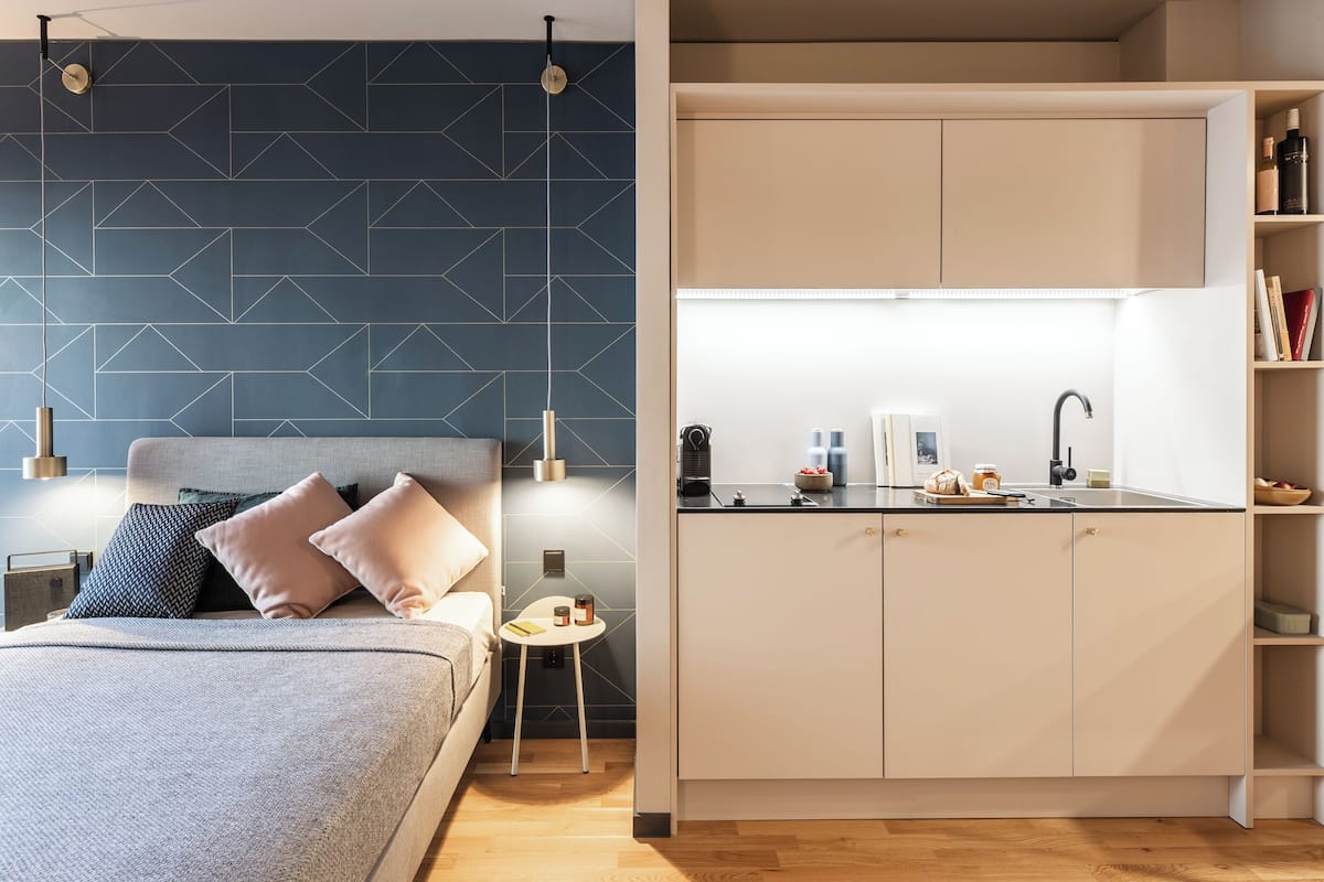 1 Schlafzimmer, Zimmersafe, Schreibtisch, schallisolierte Zimmer