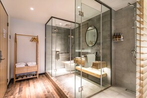 Classic Double Room, Non Smoking | Bathroom | Shower, free toiletries, hair dryer, slippers - Suzhou BuerJu (Suzhou)