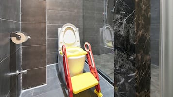 Shower, free toiletries, hair dryer, slippers