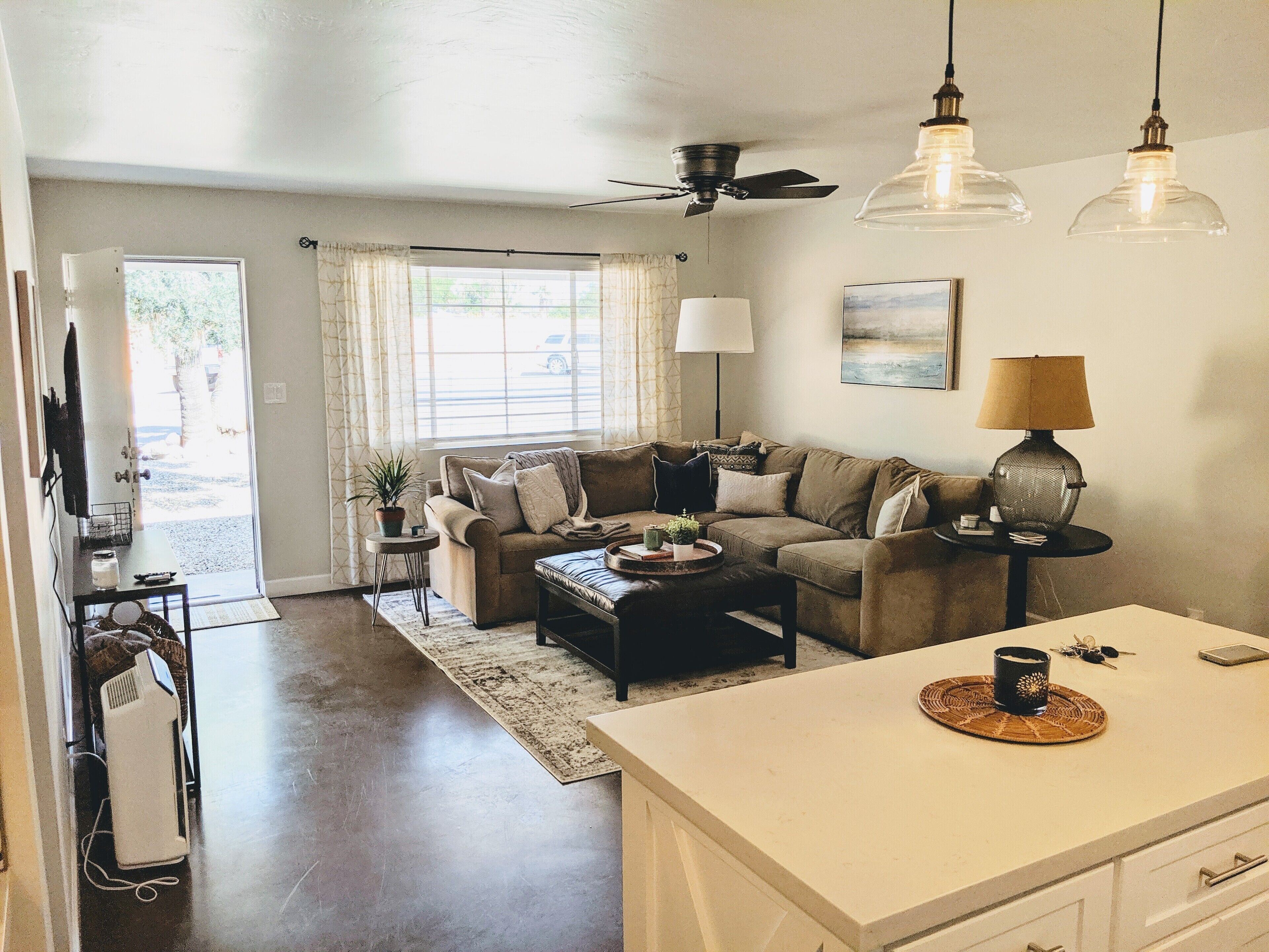 The Duke - Old Town Scottsdale / Vacation Rentals by Zoomie Brokers
