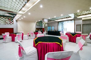 ห้องจัดเลี้ยง