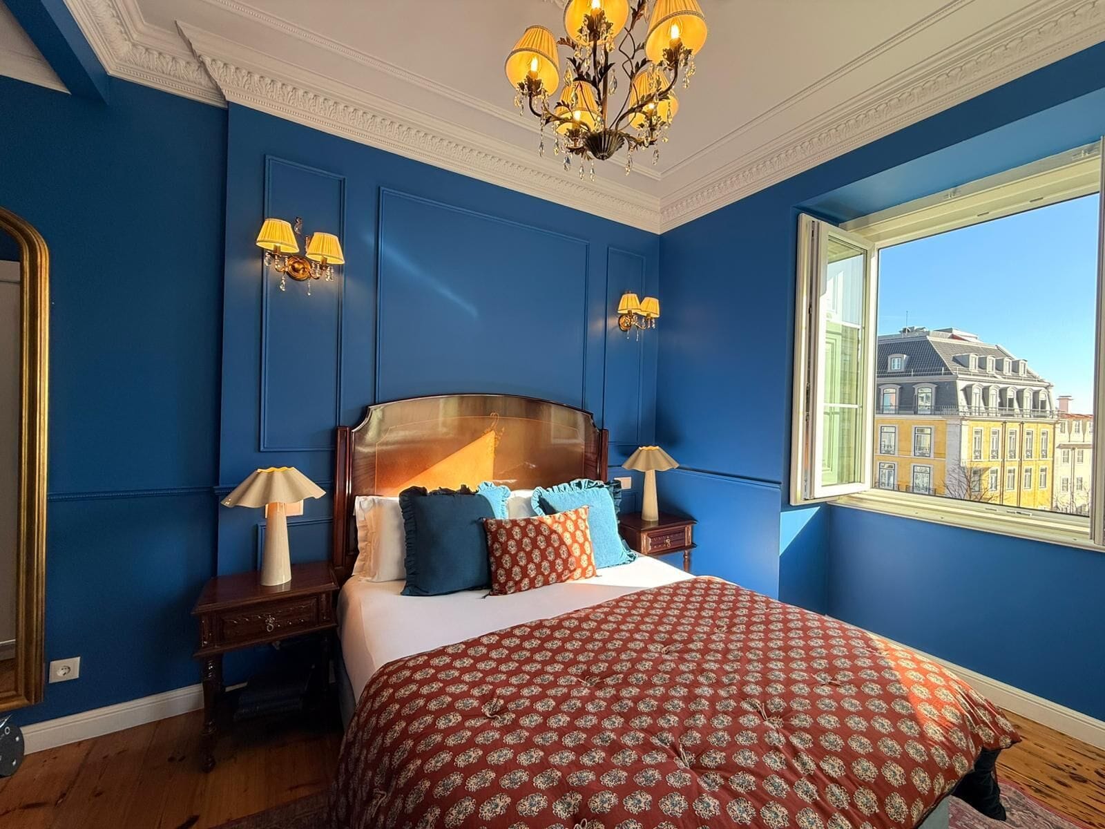 Rideaux occultants, chambres insonorisées, Wi-Fi gratuit, draps fournis