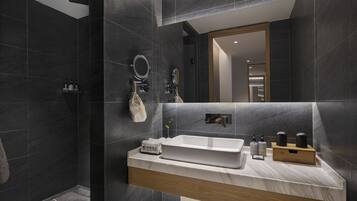 Desk, blackout curtains, free WiFi, bed sheets