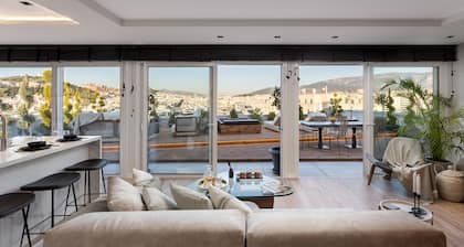 Supreme Luxury Suites by Athens Stay