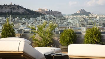 Deluxe Penthouse (Acropolis View) | View from room