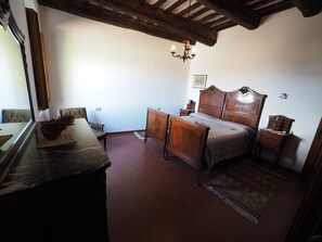 2 chambres, fer et planche Ă repasser, lit parapluie, Wi-Fi gratuit