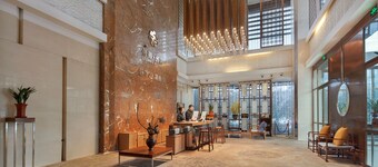 Qianna Hotel Zhengzhou CBD Branch