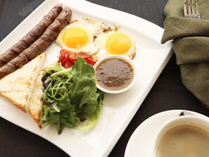 Gratis kontinental frukost varje dag 